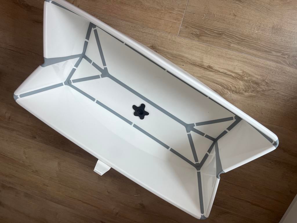 Stokke Flexi Bath Opvouwbaar Babybadje Wit/Grijs, Zo goed als nieuw, Badje, Standaard, Ophalen