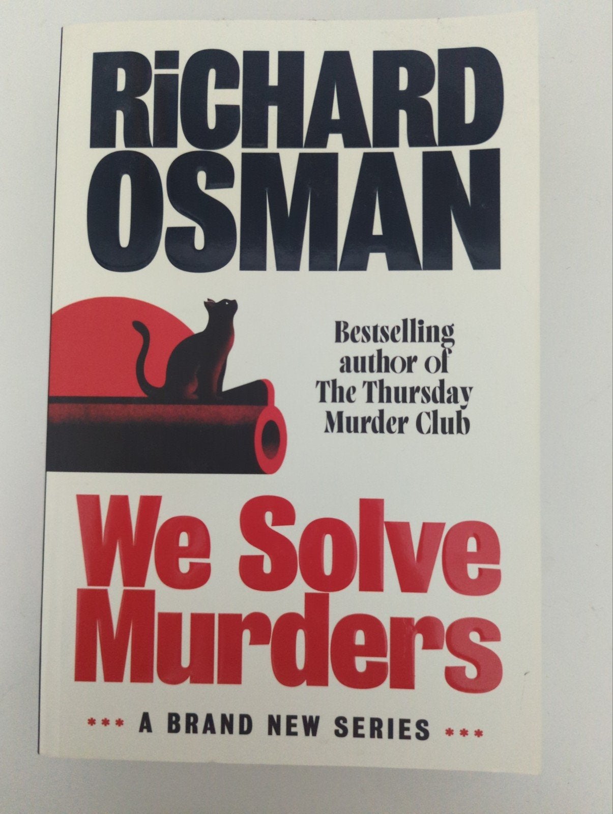 Richard Osman - We Solve Murders (Nieuwe Serie), Ophalen of Verzenden, Nieuw, Richard Osman