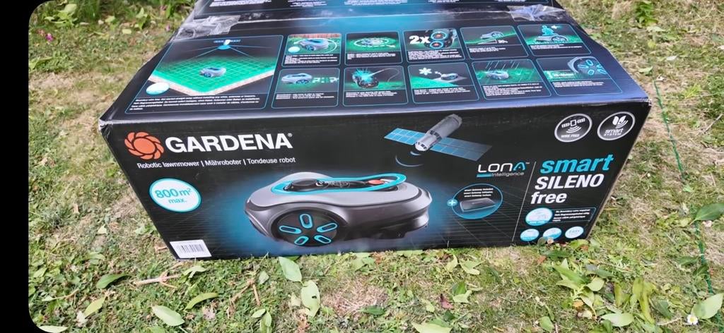 Nieuwe Gardena Sileno 800 Free robotmaaier - Satelliettype, Tuin en Terras, Robotmaaiers, Ophalen of Verzenden