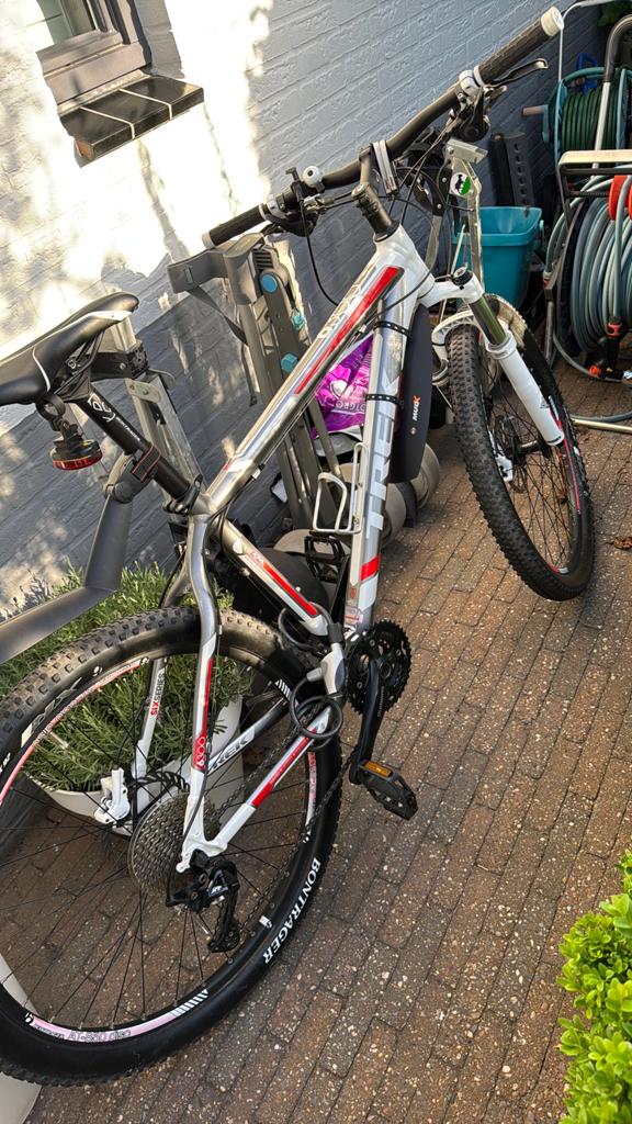 Nieuwe Trek 6300, Fietsen en Brommers, Fietsen | Heren | Sportfietsen en Toerfietsen, Ophalen of Verzenden, Zo goed als nieuw