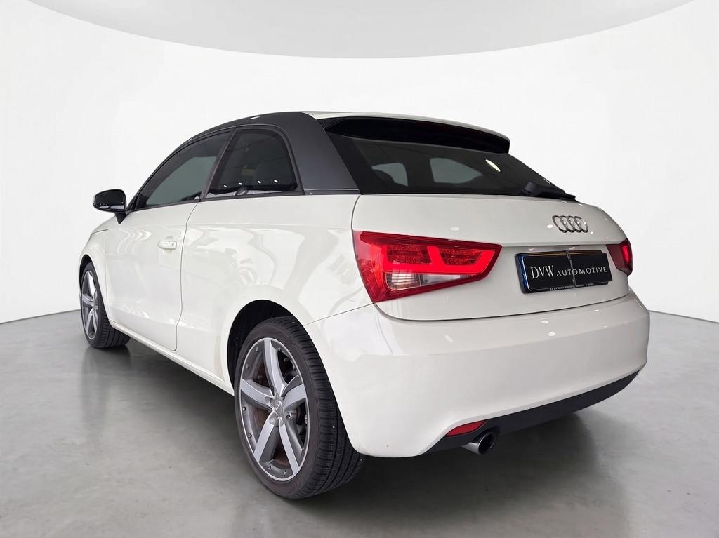 Audi A1 1.2 TFSI Ambition Pro Line Business, Auto's, Audi, Voorwielaandrijving, Zwart, 4 cilinders, 4 stoelen