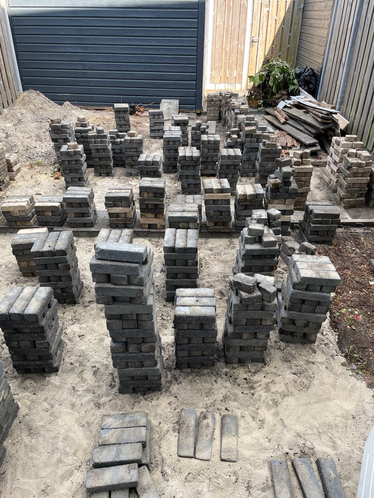 Gebruikte betonnen straatstenen - Grijs, Tuin en Terras, Tegels en Klinkers, Ophalen, Gebruikt, Klinkers, 10 m² of meer