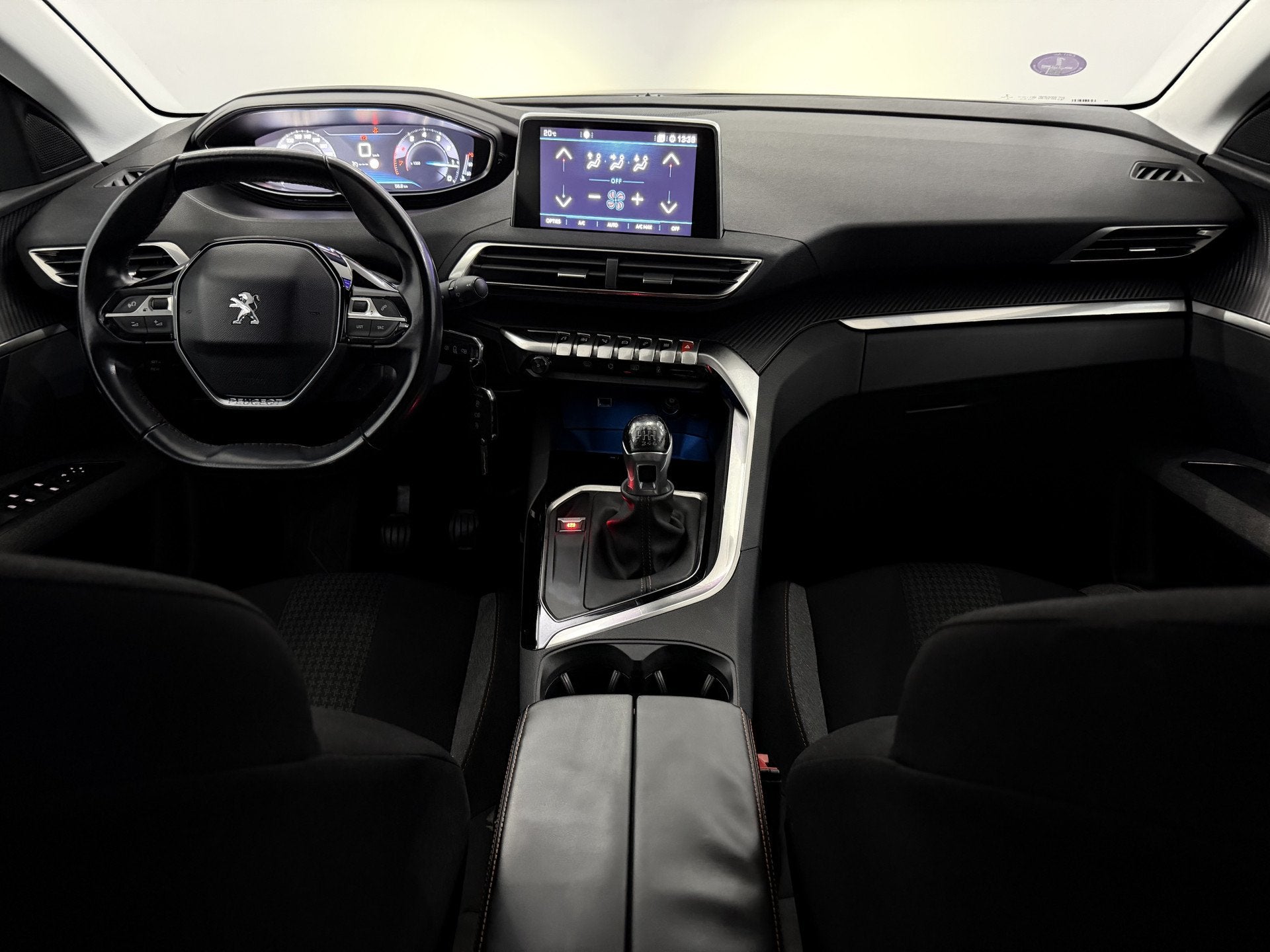 Peugeot 3008 1.2 PureTech AGC Première Camera, Navi, Apple, Auto's, Voorwielaandrijving, Gebruikt, 1199 cc, Bedrijf