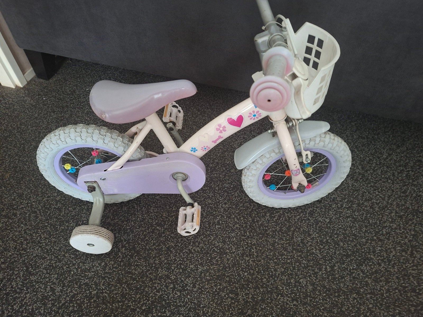 kinderfietsje 12 inch met zijwieltjes, Ophalen, Gebruikt, Minder dan 16 inch, Zijwieltjes