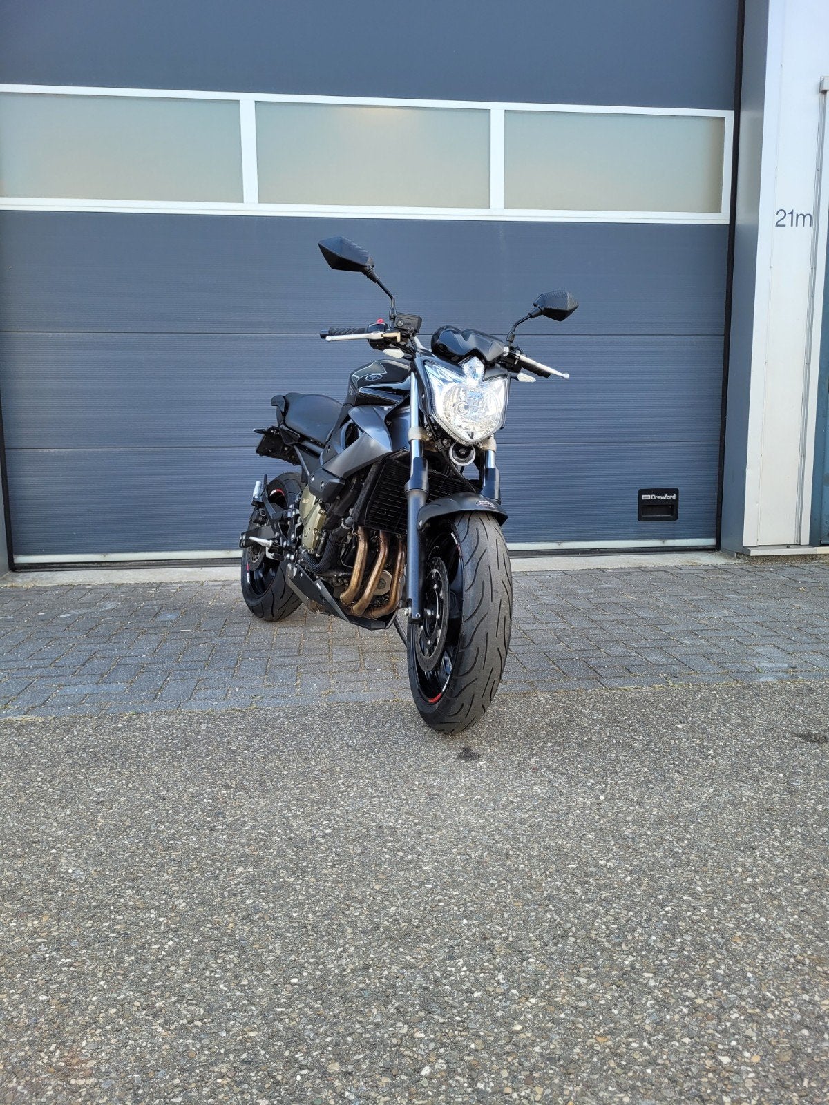 Yamaha XJ6, Sportuitlaat, 4 cilinders, Motorrijbewijs A, Bedrijf