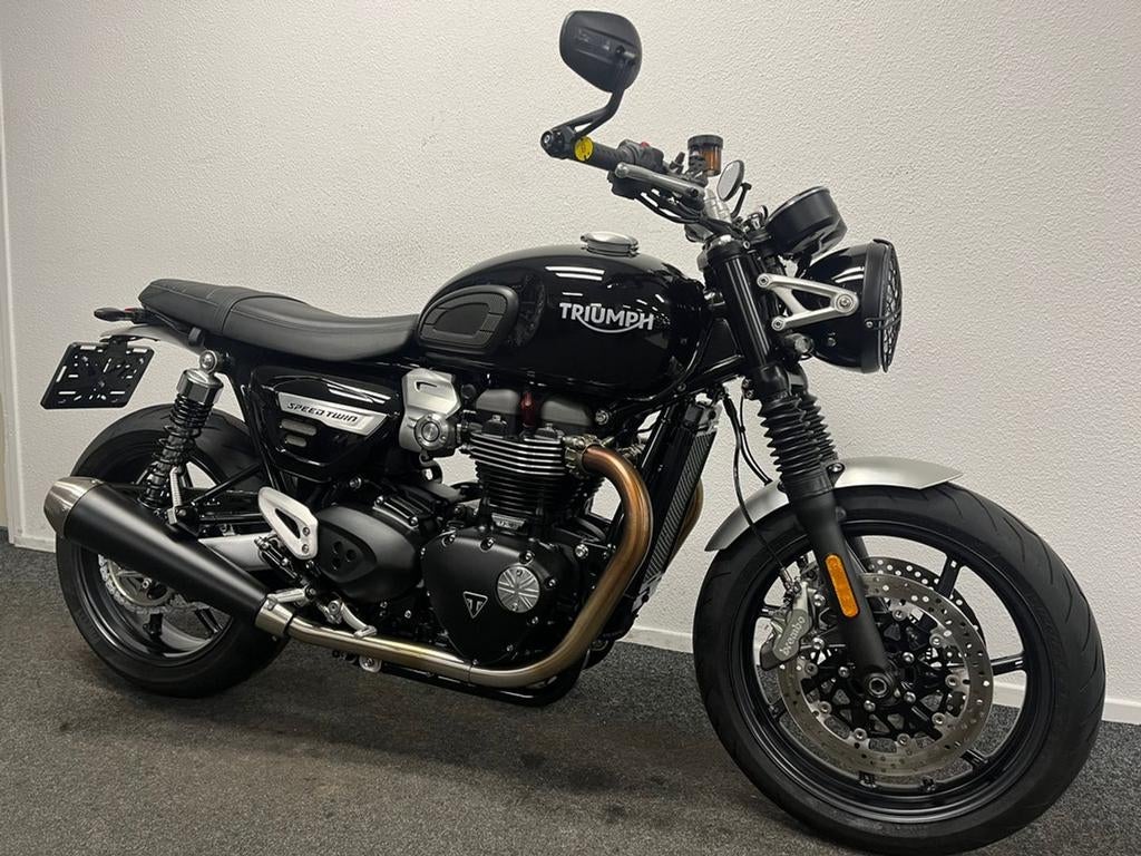 Dikke TRIUMPH SPEED TWIN 1200 ABS SPEEDTWIN️, 2 cilinders, Motorrijbewijs A, Bedrijf, Onbekend