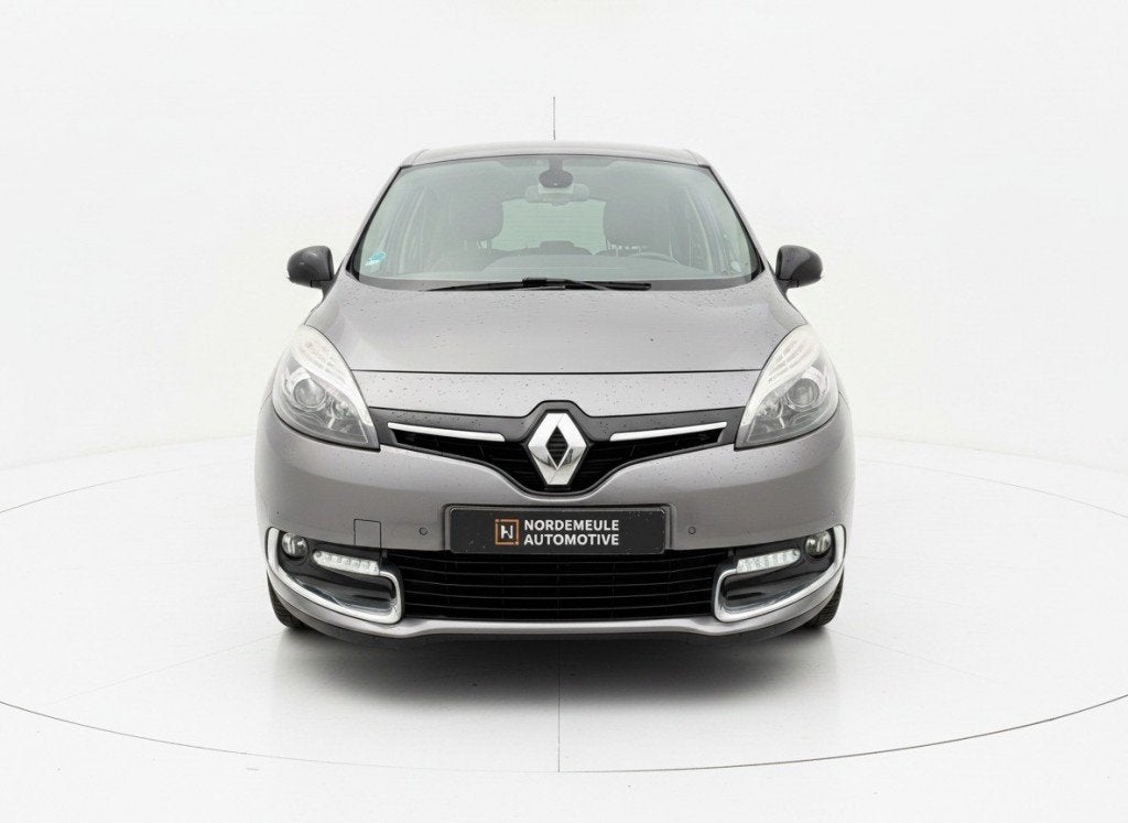 Renault SCENIC 1.6 DCI BOSE. TREKHAAK, PDCS, NAVI, Auto's, Voorwielaandrijving, Gebruikt, 4 cilinders, 23 km/l