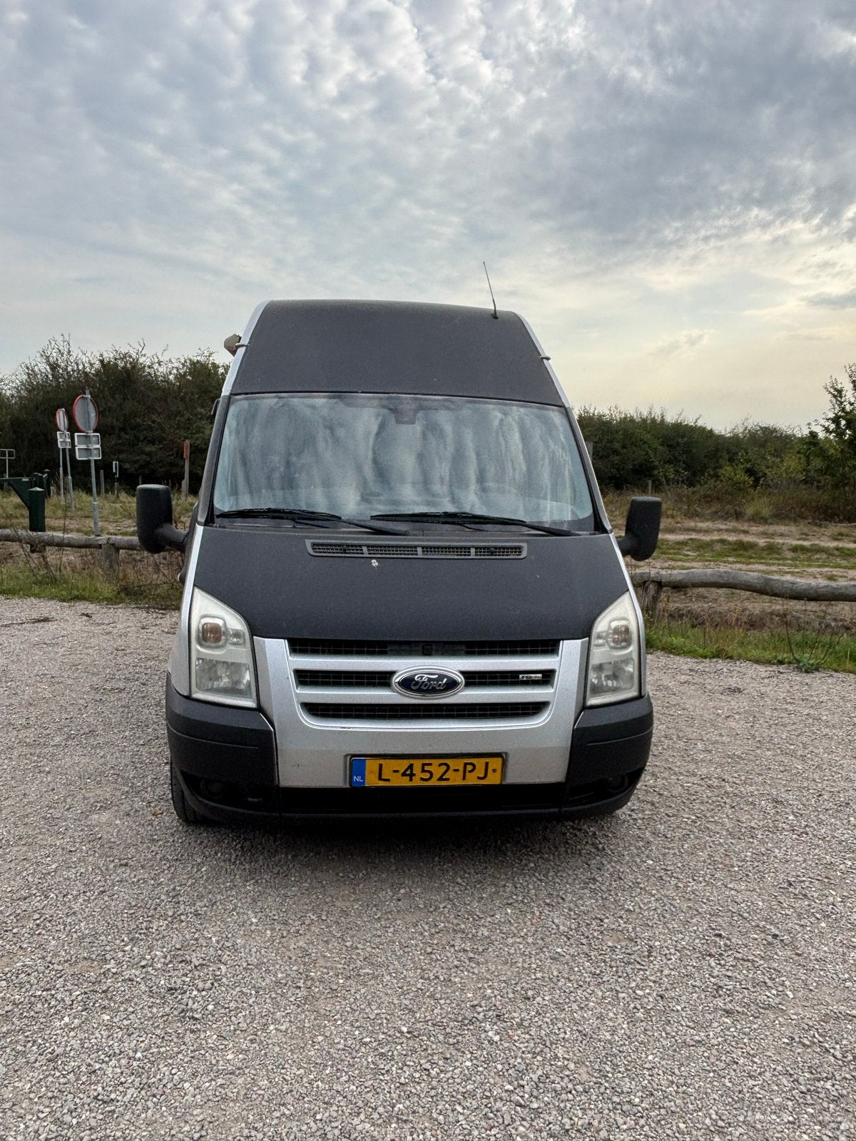 Foto 3 van Ford Transit Camperbus 2007 - Klaar voor een nieuw avontuur!