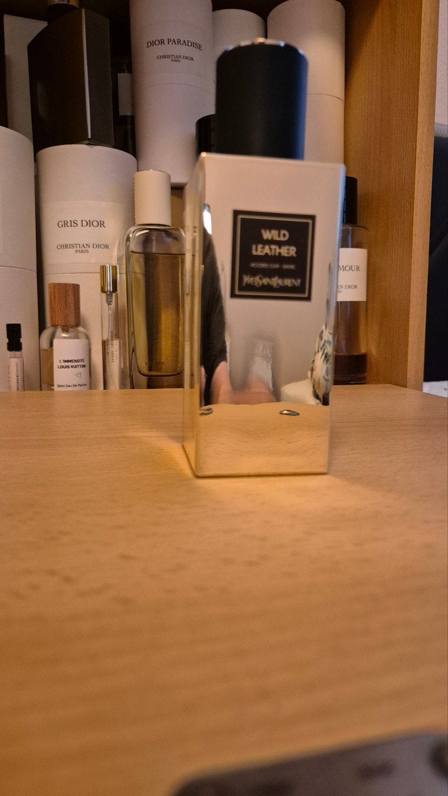 Yves Saint Laurent Wild Leather decants, Ophalen of Verzenden, Zo goed als nieuw