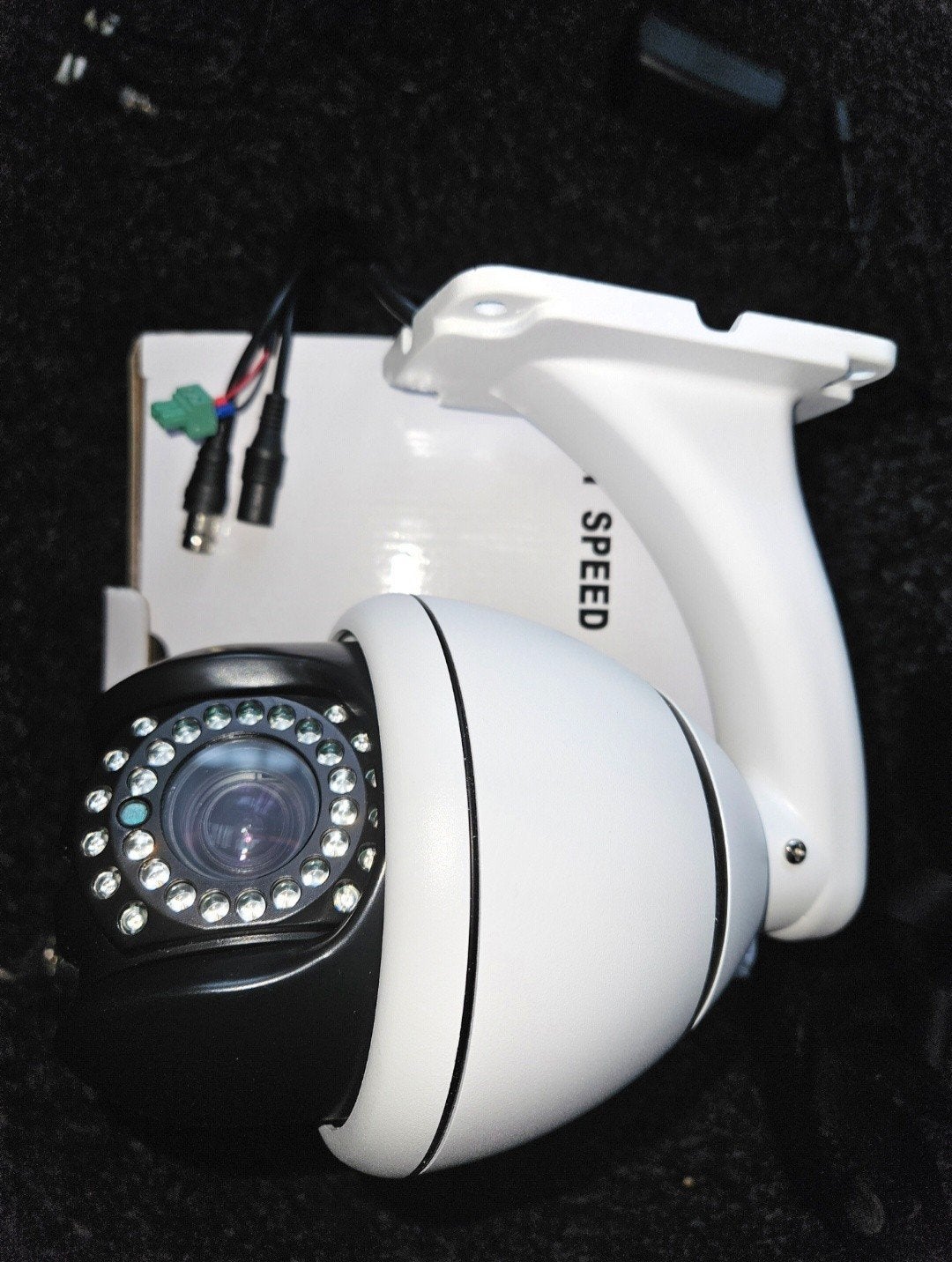 Mini Speed Dome Camera Nieuw met 25m Kabel, Audio, Tv en Foto, Videobewaking, Ophalen of Verzenden