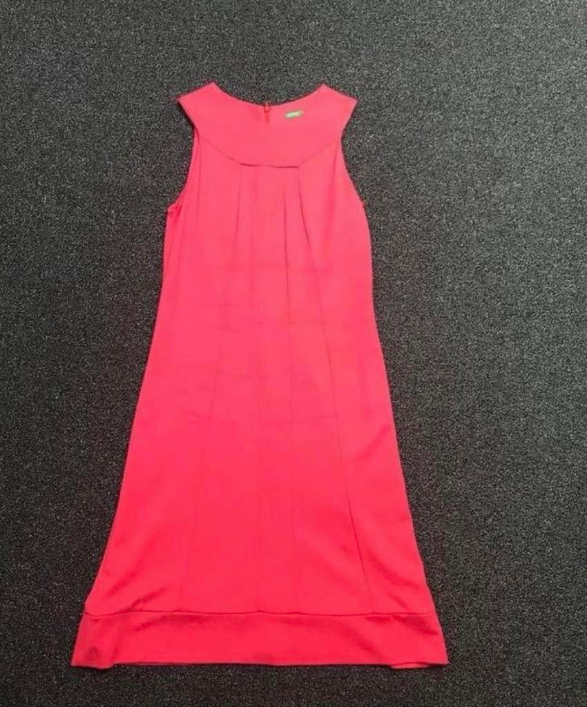Koraal rood roze jurk van Benetton maat 36 als nieuw, Ophalen of Verzenden, Zo goed als nieuw, Knielengte, Roze
