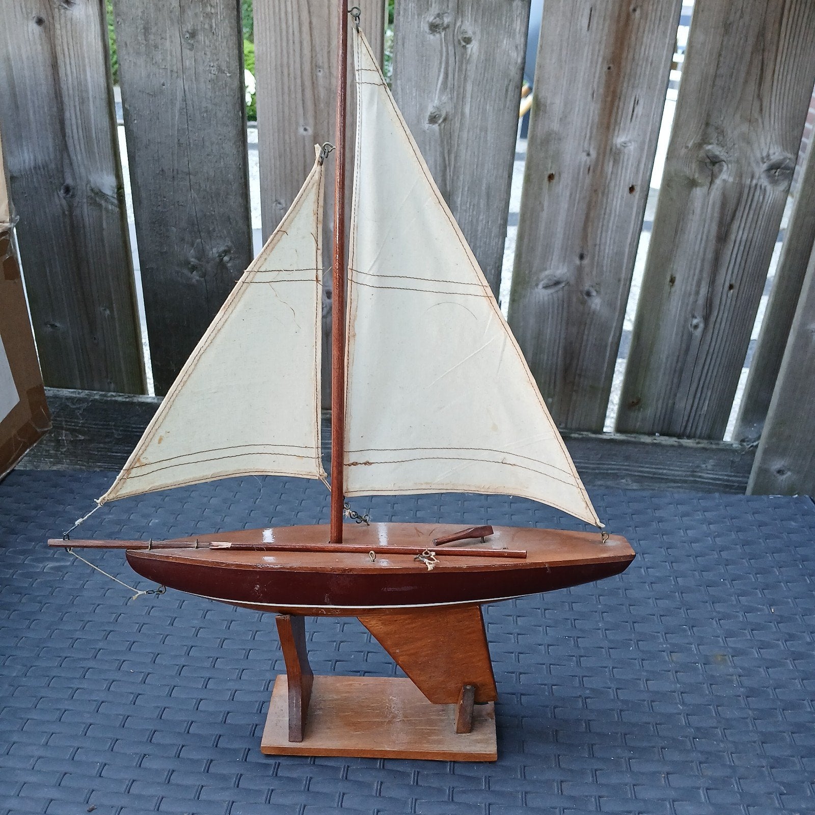 Vintage Houten Zeilboot Model - Decoratief Scheepsmodel, Hobby en Vrije tijd, Modelbouw | Boten en Schepen, Ophalen of Verzenden