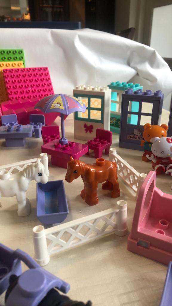 Unico bouwblokken Hello Kitty, compatibel met Lego Duplo, Kinderen en Baby's, Speelgoed | Bouwstenen, Ophalen of Verzenden, Gebruikt