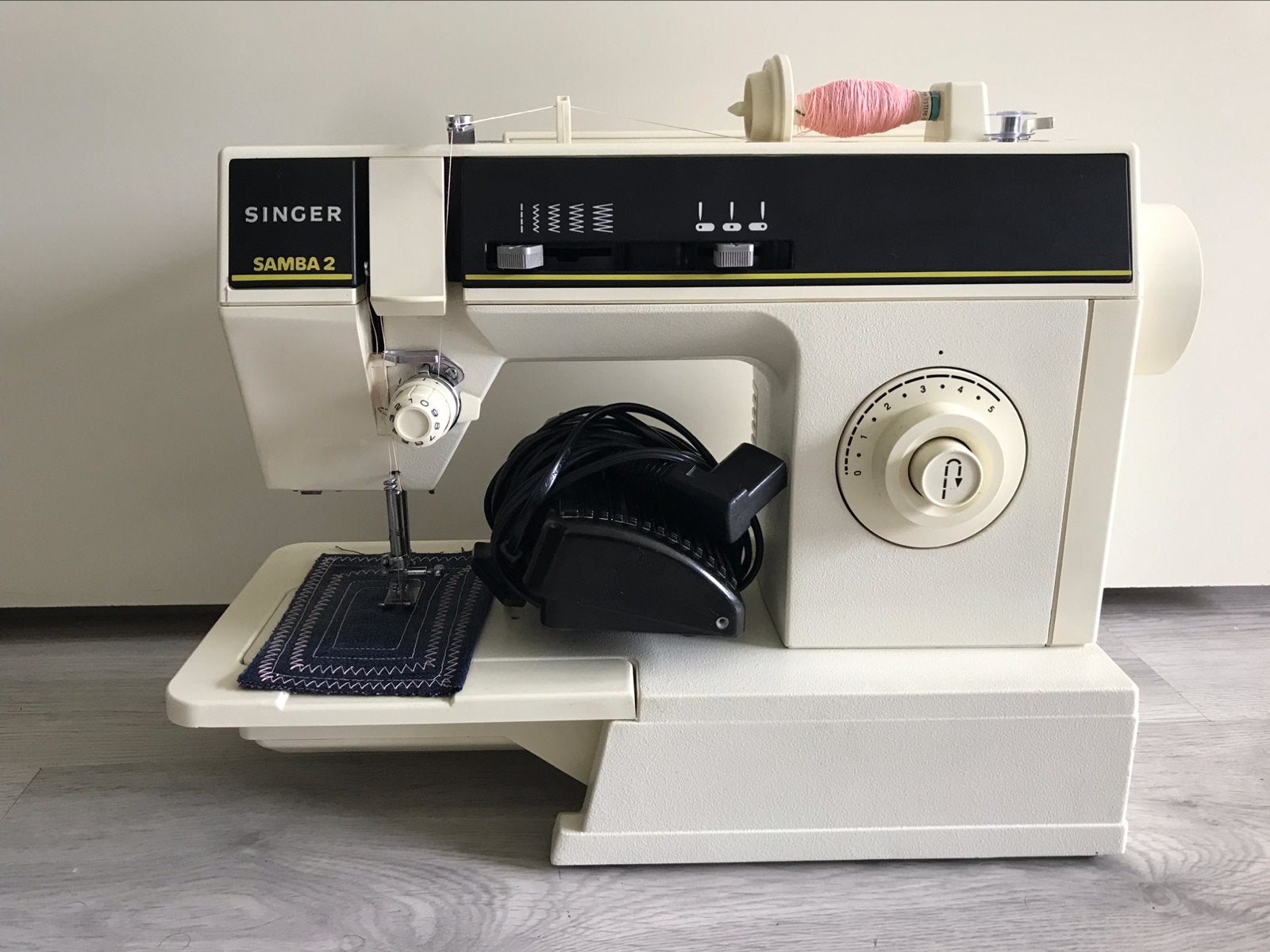 Naaimachine, Ophalen, Zo goed als nieuw, Naaimachine, Singer
