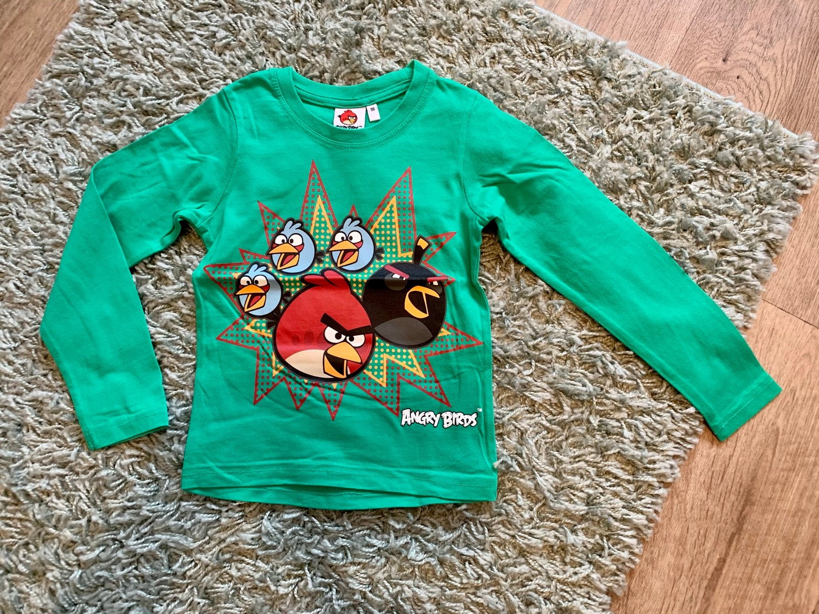 TE KOOP: longsleeve van Angry Birds maat 98 ZGAN, Kinderen en Baby's, Kinderkleding | Maat 98, Ophalen of Verzenden, Zo goed als nieuw
