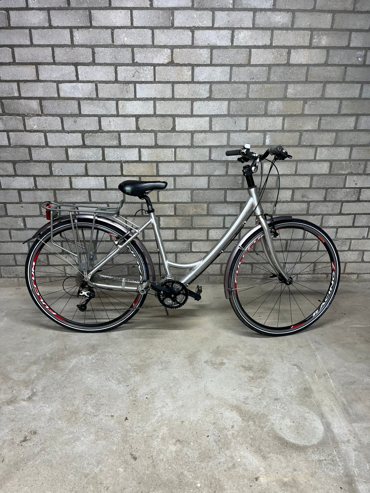Damesfiets (+- voor 1m65-1m75), Fietsen en Brommers, Fietsen | Dames | Damesfietsen, Gebruikt, Velgrem, 47 tot 50 cm, Versnellingen