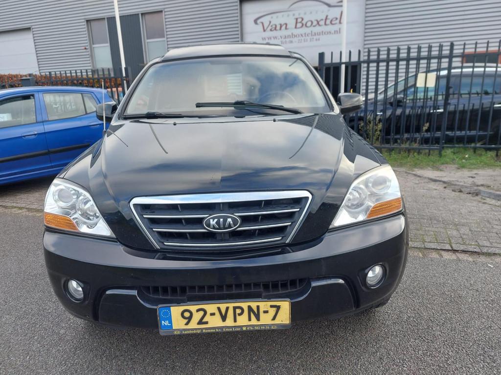 Kia Sorento 2.5 CRDI VGT ONLY EXPORT ENGINE TICKS BUT RUNS, Auto's, Automaat, Stof, Origineel Nederlands, Bedrijf