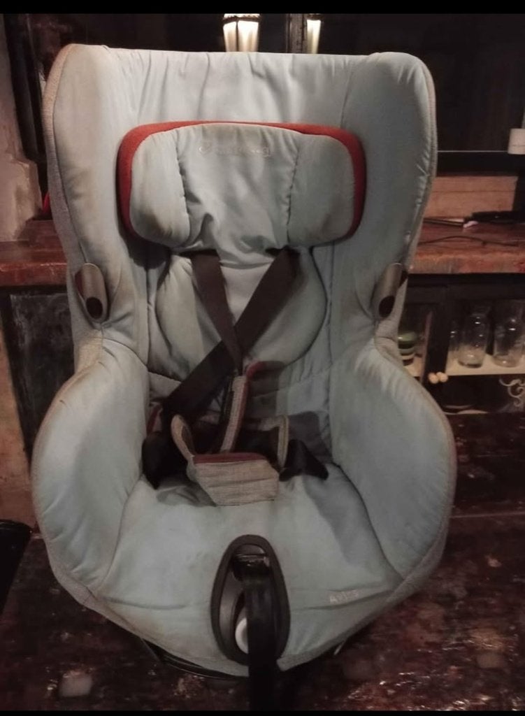 Axis draaibare autostoel, 9 t/m 18 kg, Ophalen, Overige merken, Gebruikt