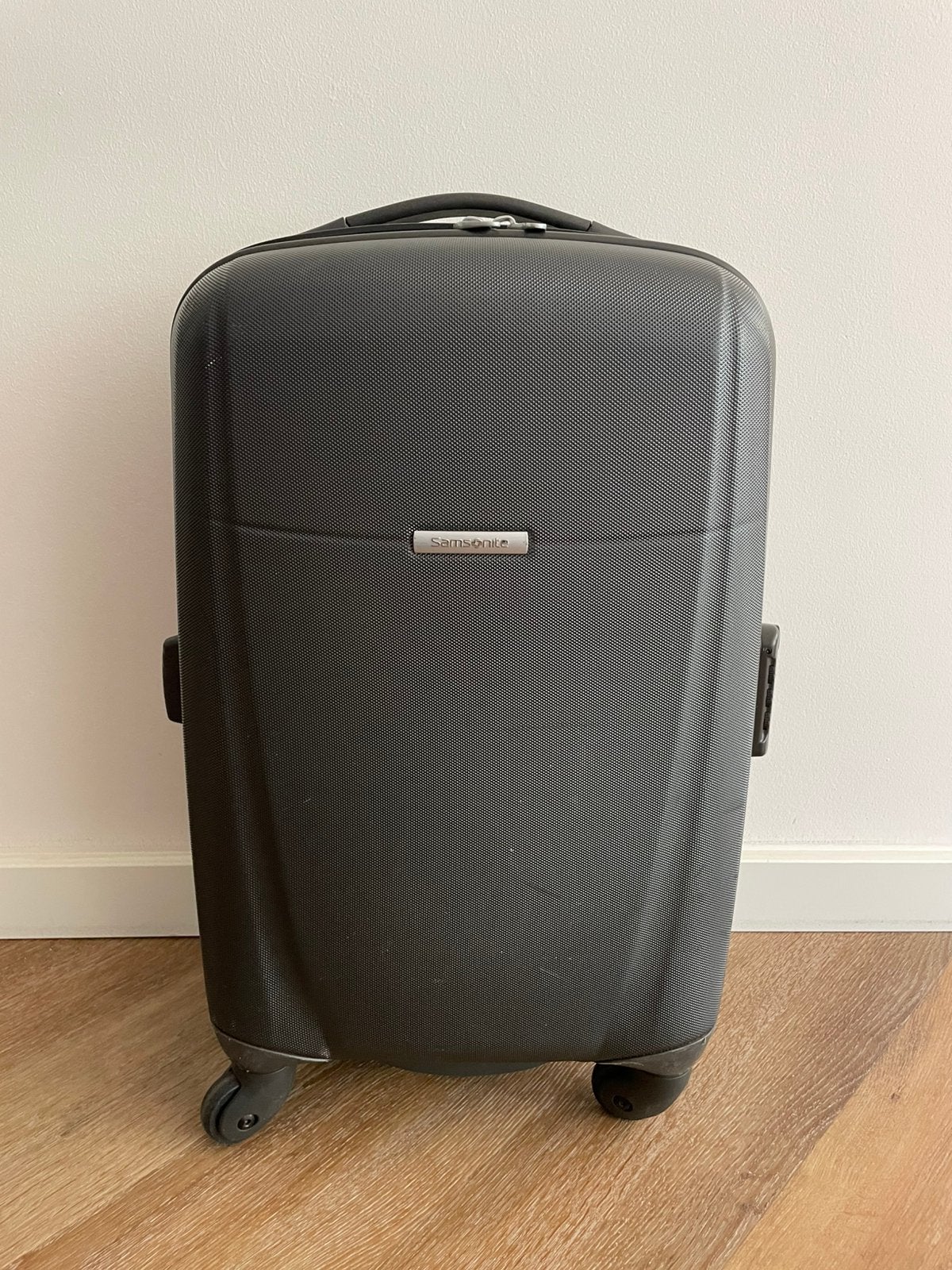 Samsonite Koffer Antraciet (Handbagage), 50 tot 60 cm, Hard kunststof, Zo goed als nieuw, 35 tot 45 cm
