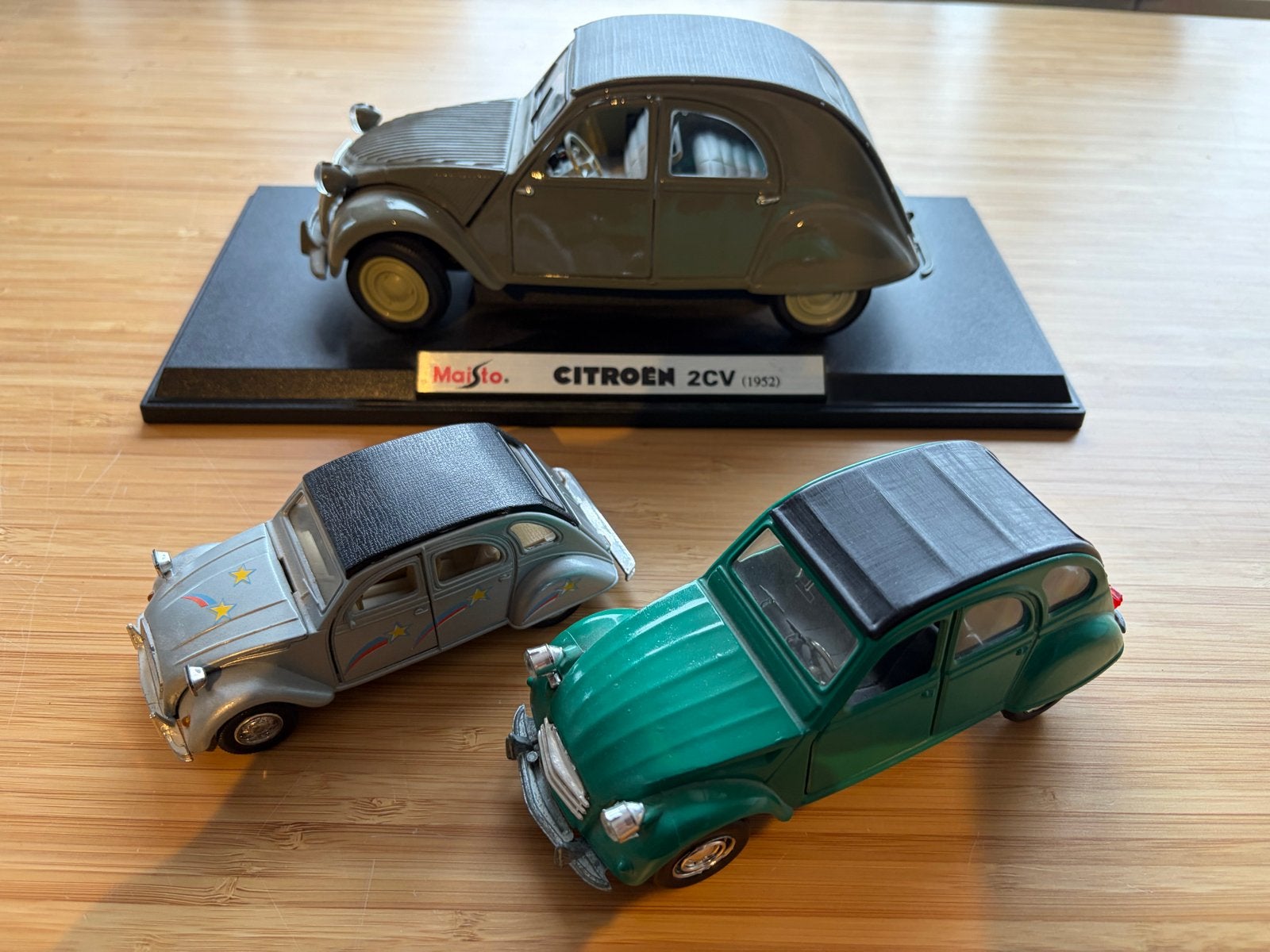 Set van 3 Citroën 2CV modelauto's, Overige merken, Gebruikt, Auto, 1:32 tot 1:50