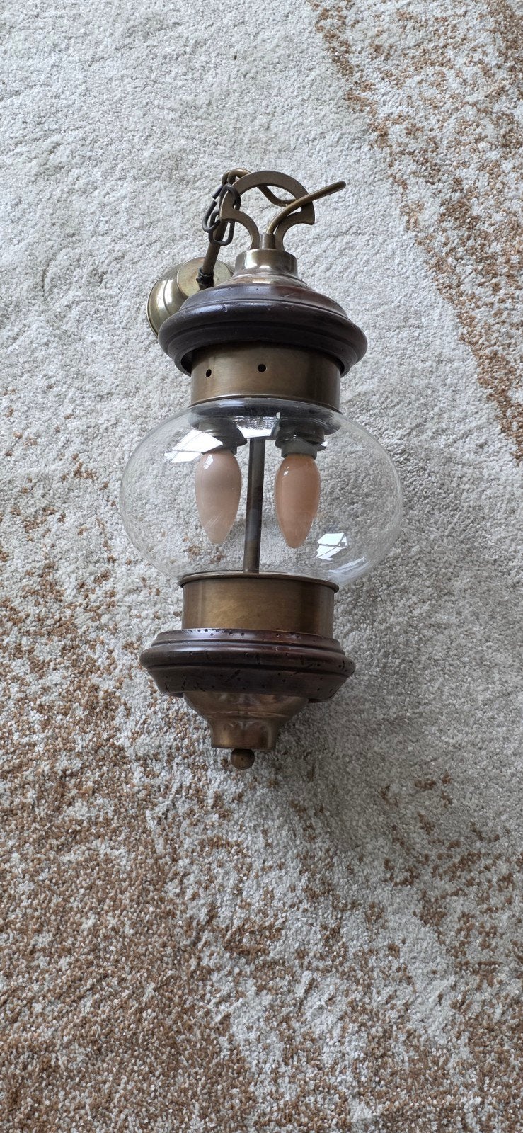 Antieke koperen en glazen lantaarn wandlamp, Ophalen