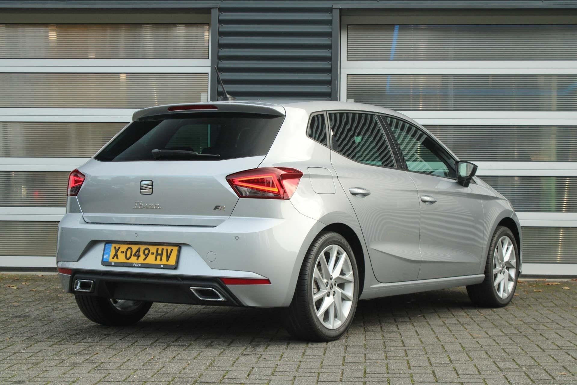 SEAT Ibiza 1.0 EcoTSI 110pk FR Business Intense | Stoelverwa, Auto's, Voorwielaandrijving, 12 maanden, 580 kg, Alcantara