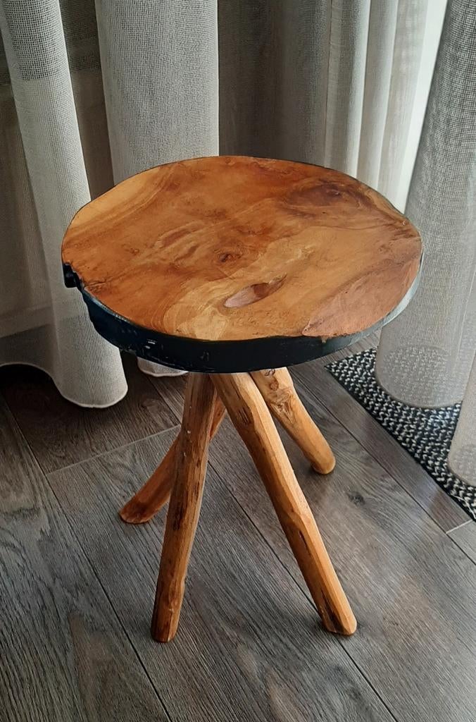 Krukje teakhout blad, Ophalen, Hout