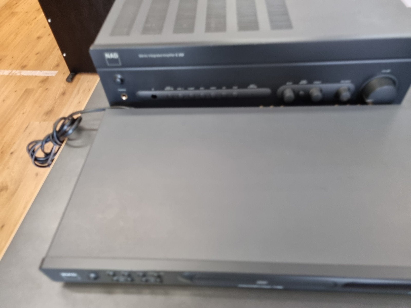 NAD C352 Versterker + NAD T524 Dvd/Cd/Mp3 Speler, Denon, Ophalen of Verzenden, Zo goed als nieuw, /