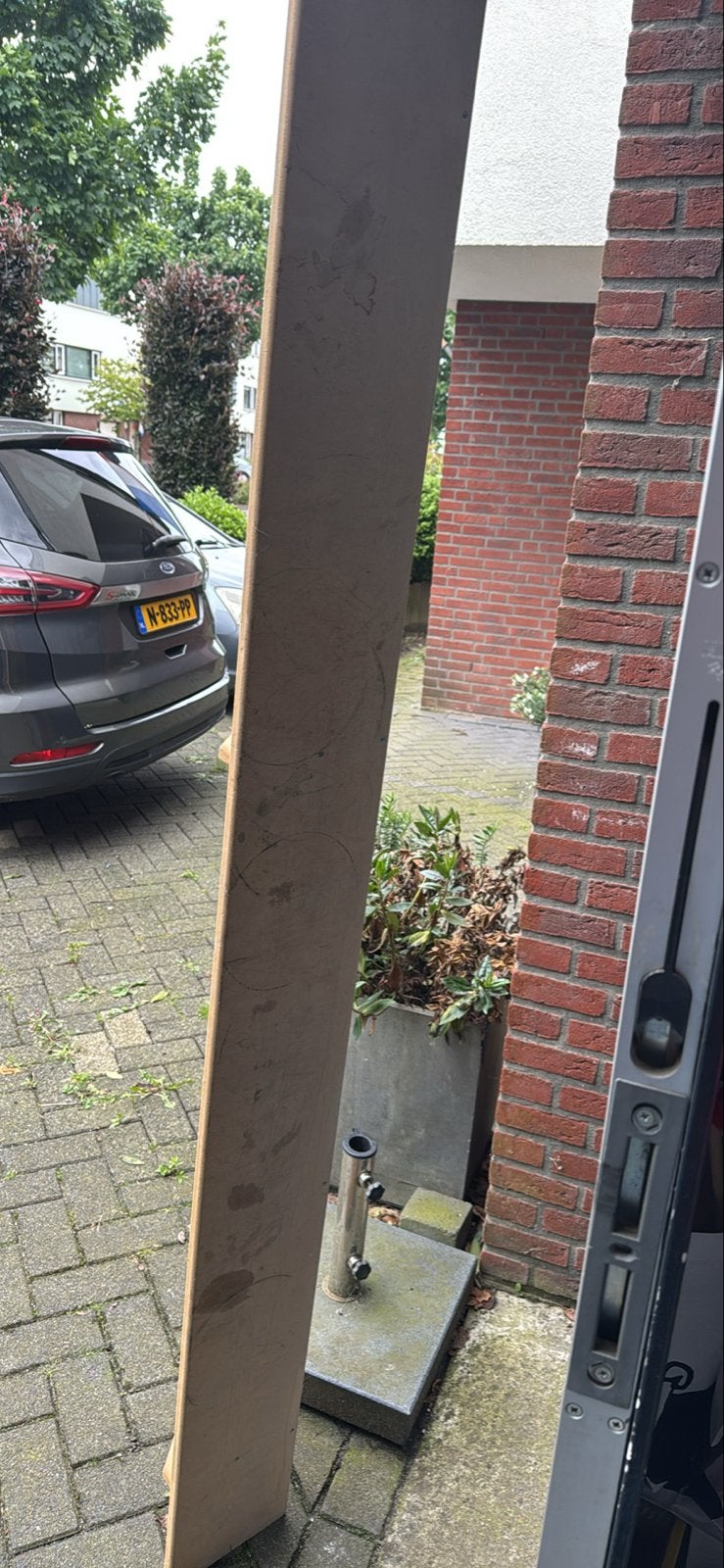 Hoge smalle kast met planken - MDF, Ophalen, Minder dan 50 cm, Gebruikt, 200 cm of meer