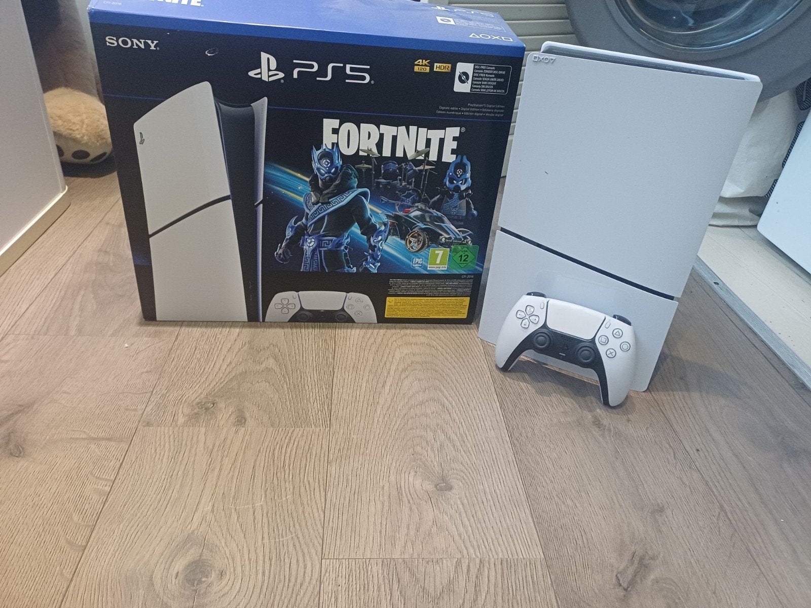 PS5 Slim - Zo goed als nieuw, Ophalen of Verzenden