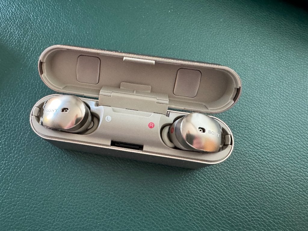 Sony wireless headphones BC-WF1000X, Ophalen of Verzenden, Niet werkend, Sony, Draadloos