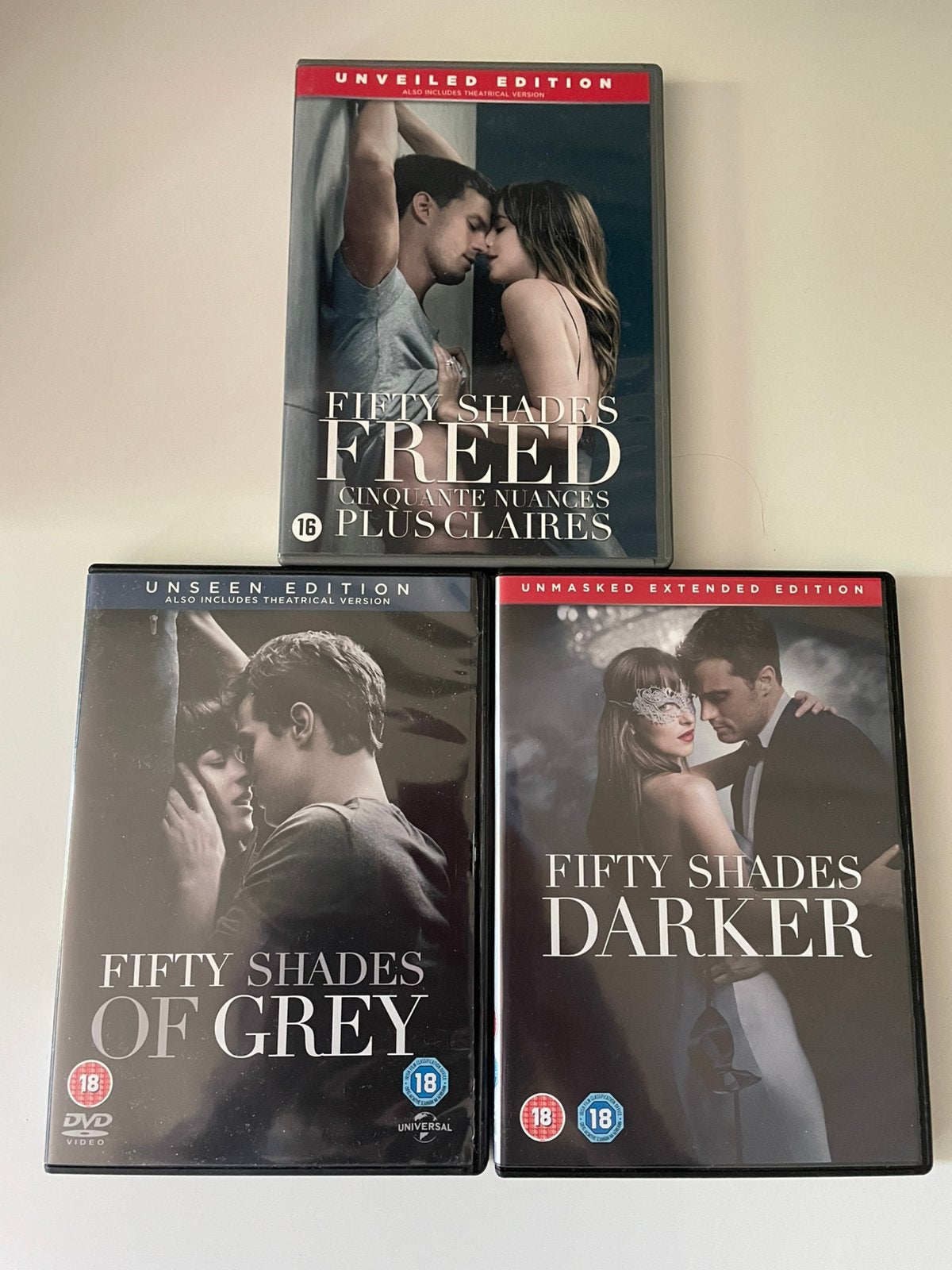 De Fifty Shades complete serie (bieden vanaf €7,50), Ophalen of Verzenden, Zo goed als nieuw