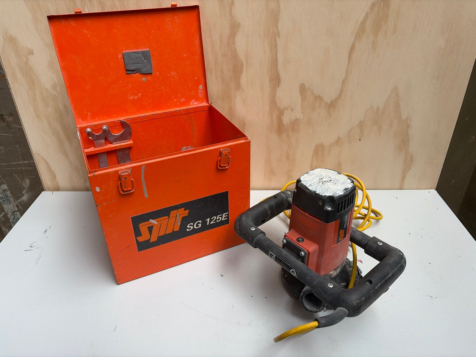 Spit SG 125E betonfrees met Koffer - 1800W, Ophalen, Gebruikt, Overige typen, Overige merken