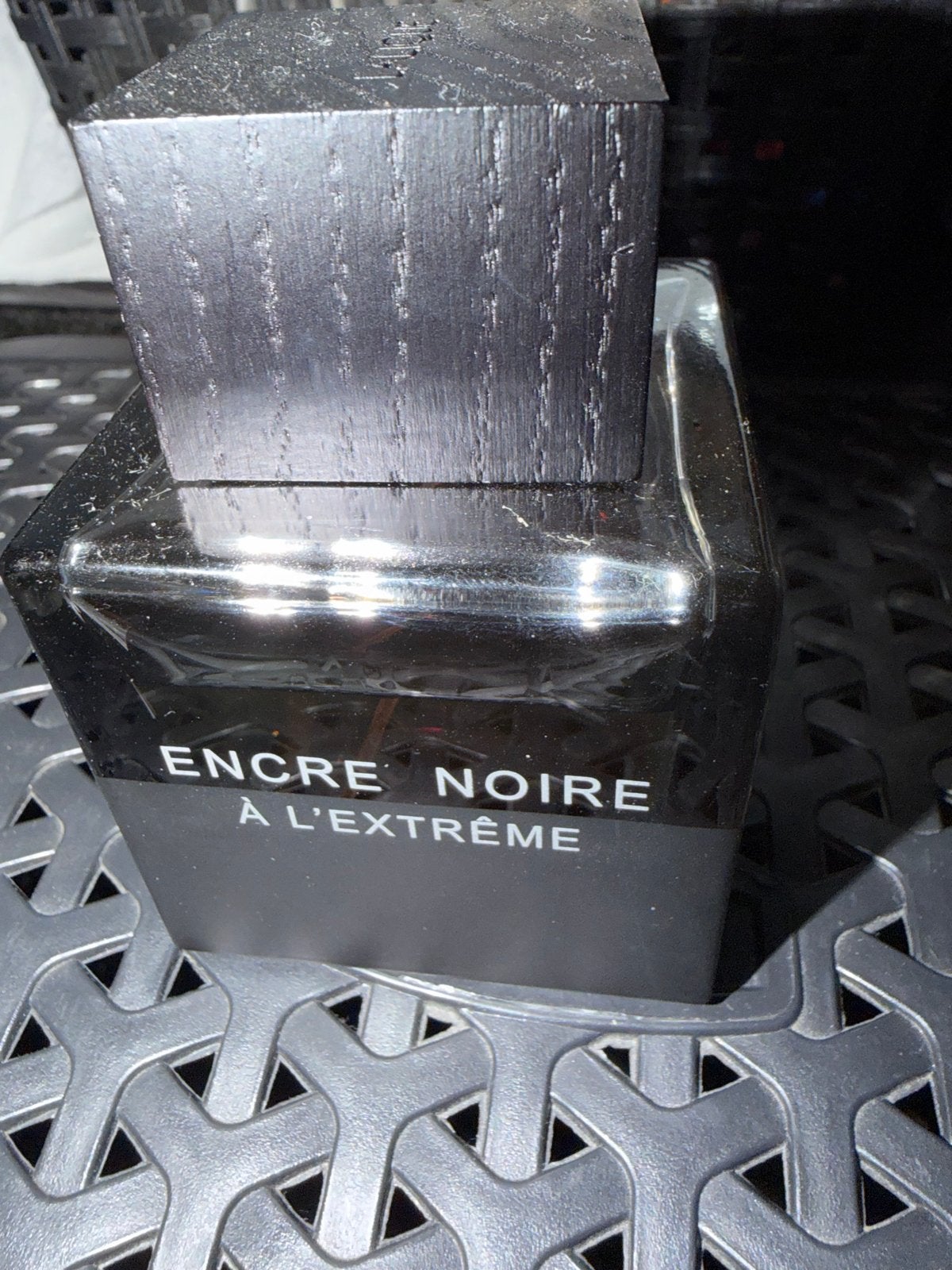 Lalique Encre Noire À L'Extrême Eau de Parfum 100ml, Ophalen of Verzenden, Zo goed als nieuw