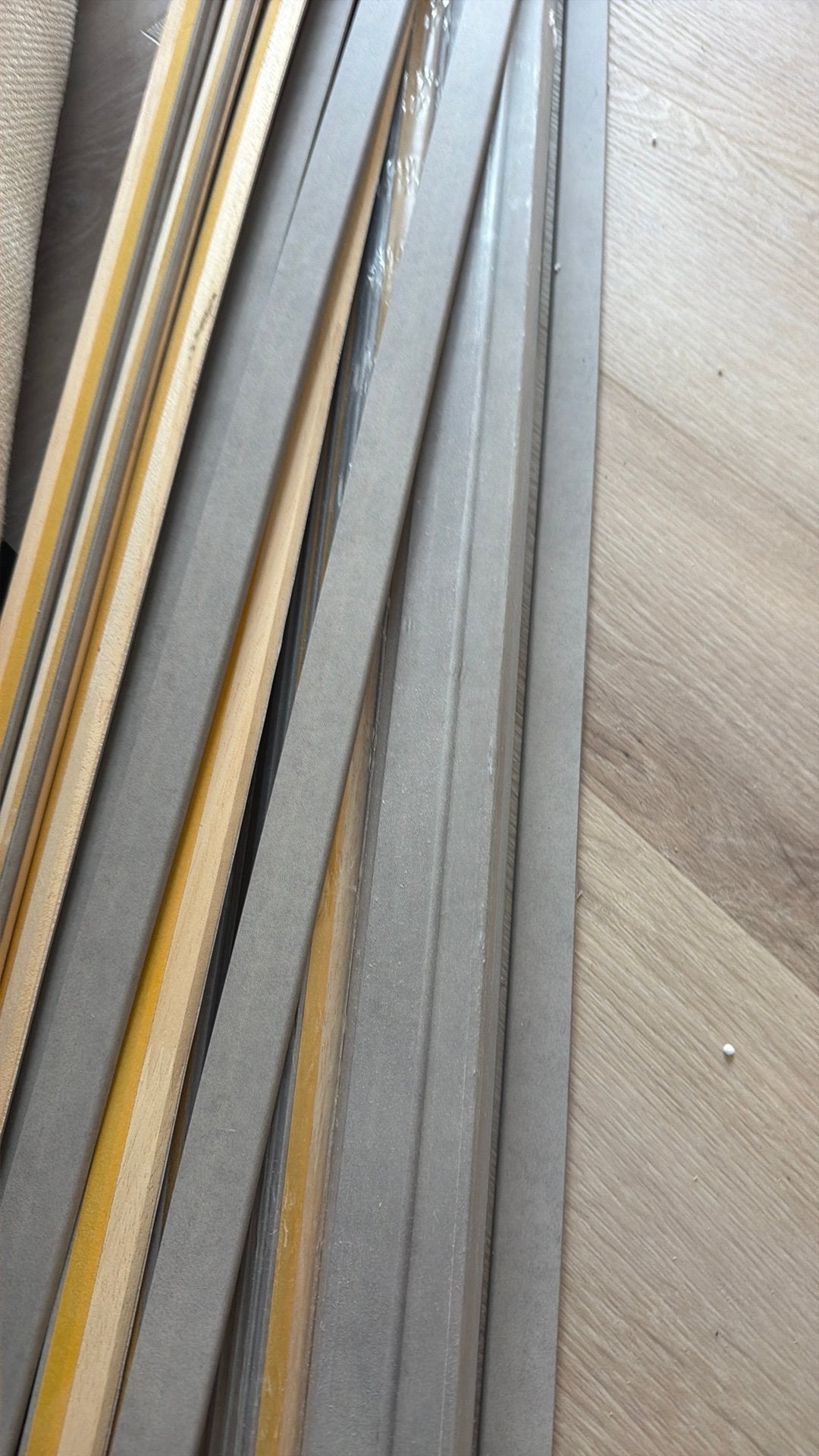 53 x 240cm aan Licht linnen plakplint, Doe-het-zelf en Verbouw, Ophalen, Zo goed als nieuw, Mdf, 200 tot 250 cm