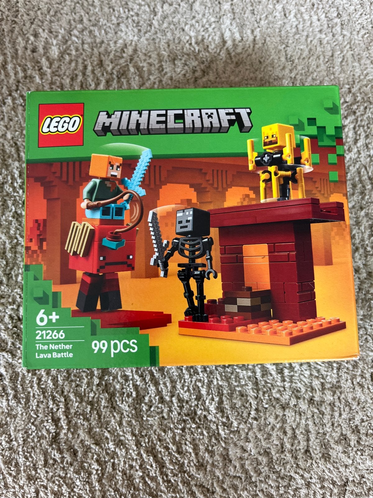 LEGO Minecraft 21266 The Nether Lava Battle, Minecraft, Lego, Ophalen of Verzenden, Zo goed als nieuw
