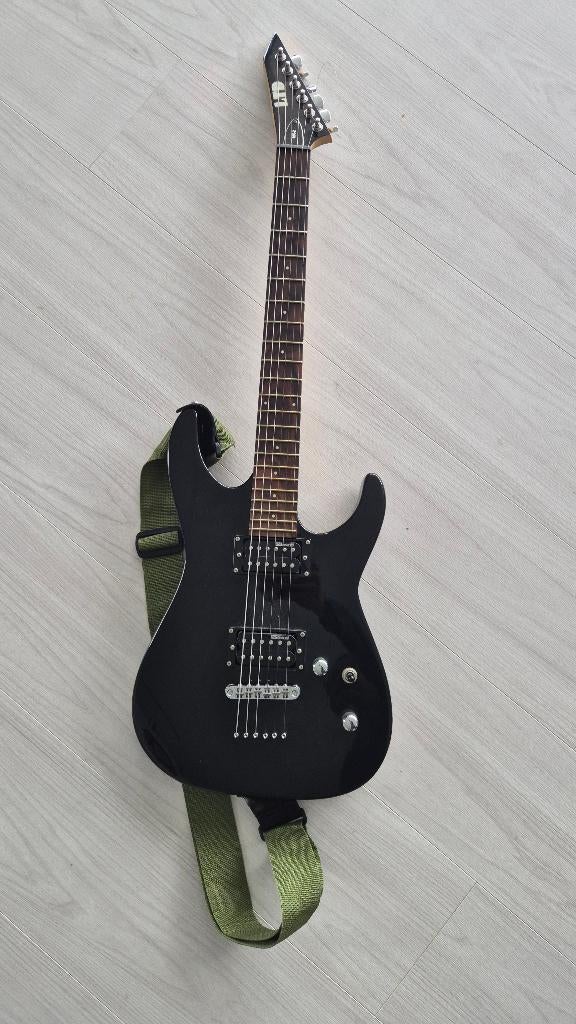 ESP LTD M-10 elektrische gitaar zwart + gigbag — rock/metal, Muziek en Instrumenten, Gebruikt, Met versterker, Solid body, Ophalen