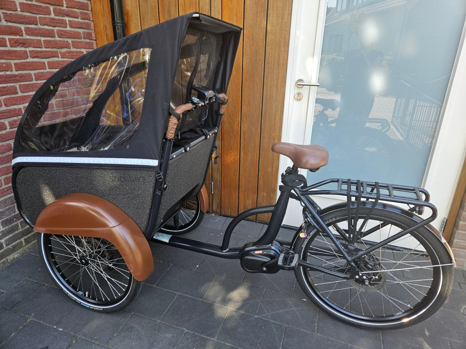SociBike elektrische bakfiets, Fietsen en Brommers, Huif, Zo goed als nieuw, 2 kinderen, Ophalen