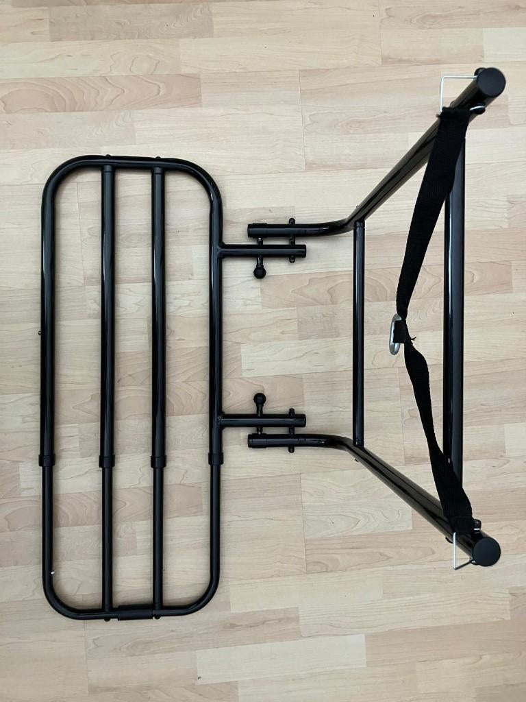 Metalen zwart gelakt uitschuifbaar bedhek, Kinderen en Baby's, Kinderkamer | Bedden, Gebruikt, Minder dan 140 cm, 70 tot 85 cm