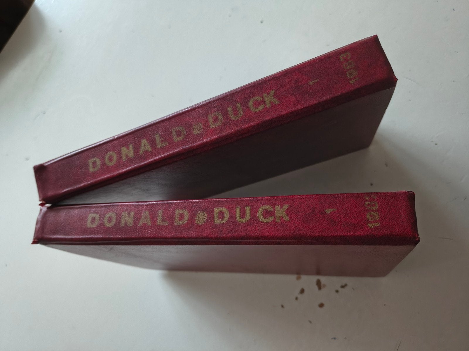 Donald Duck Jaargang 1983 en 1984 - Gebonden uitgaven, Boeken, Complete serie of reeks, Ophalen, Gelezen