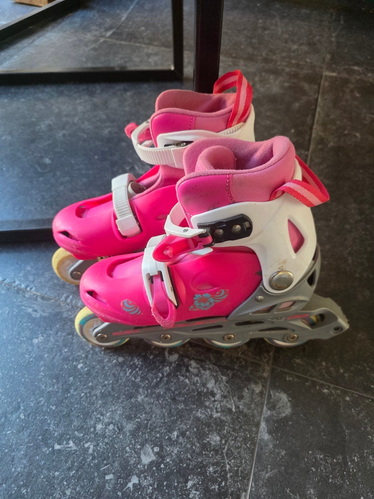 Skeelers dames, verstelbaar maat 34-37, Overige merken, Ophalen of Verzenden, Inline skates 4 wielen, Dames