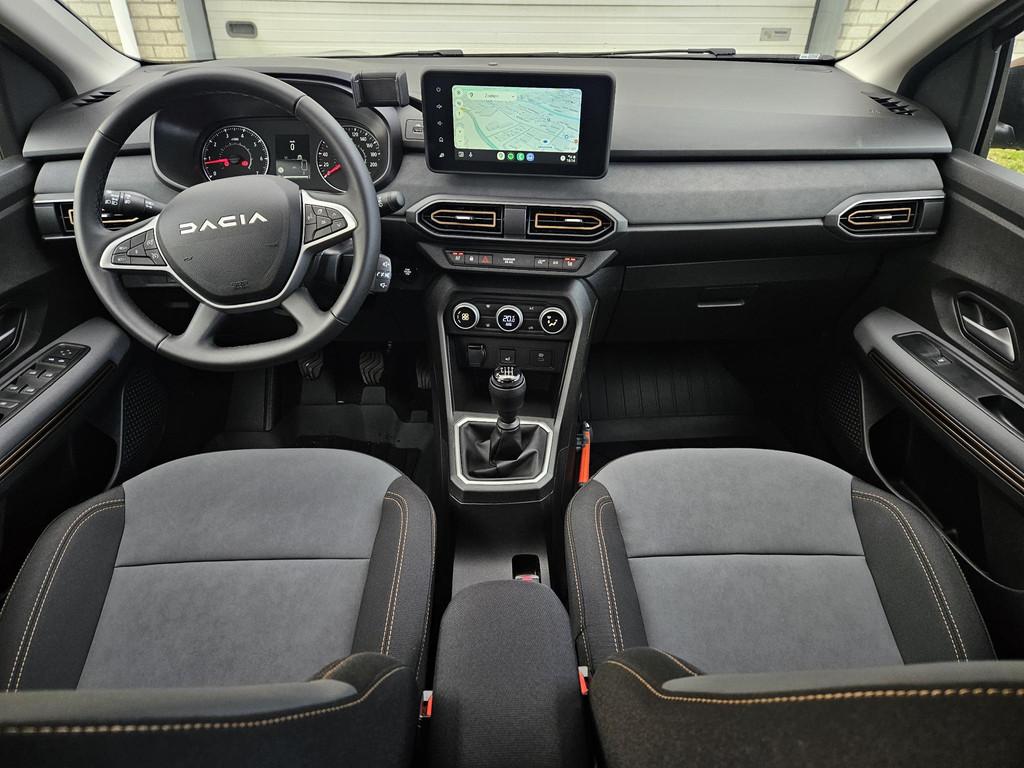 Dacia Sandero Stepway TCe 110 Extreme / Achteruitrijcamera /, Auto's, Dacia, Voorwielaandrijving, Stof, Euro 6, Origineel Nederlands