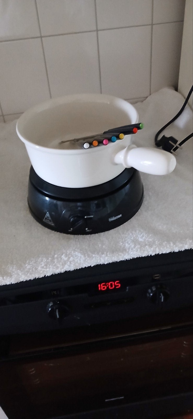 Te koop kaasfondue, Ophalen of Verzenden, Zo goed als nieuw, 4 t/m 7 personen
