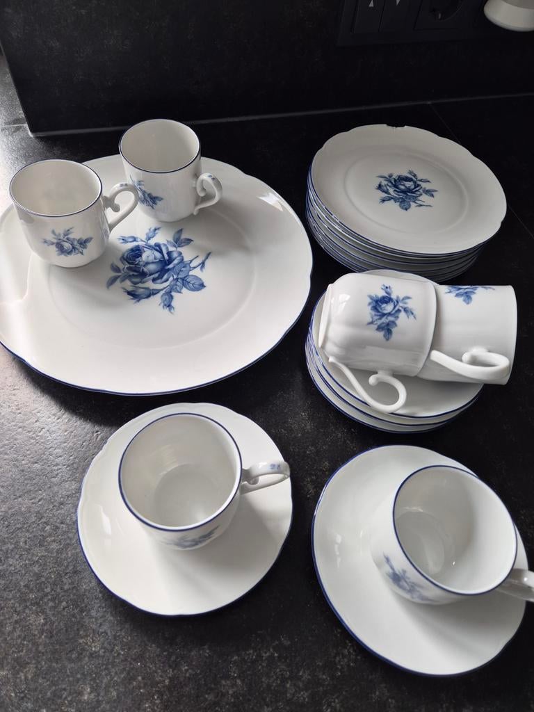 Servies met blauwe rozen, Feltmann Weiden, Ophalen, Porselein, Overige stijlen, Kop(pen) en/of Schotel(s)