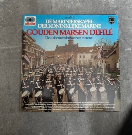 De Marinierskapel - Gouden Marsen Defilé Dubbel-LP, Gebruikt, Overige genres, Ophalen of Verzenden, Beschermende buitenhoes