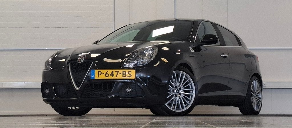 Alfa Romeo Giulietta 1.4 T Distinctive Sportuitlaat Nieuwe A, Auto's, Alfa Romeo, Bedrijf, Te koop, Giulietta, ABS, Airbags, Airconditioning