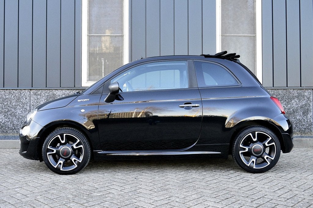 Fiat 500 1.0 Hybrid Sport Rijklaarprijs-Garantie Navigatie L, Auto's, Fiat, 12 maanden, 4 stoelen, Leder en Stof, Origineel Nederlands