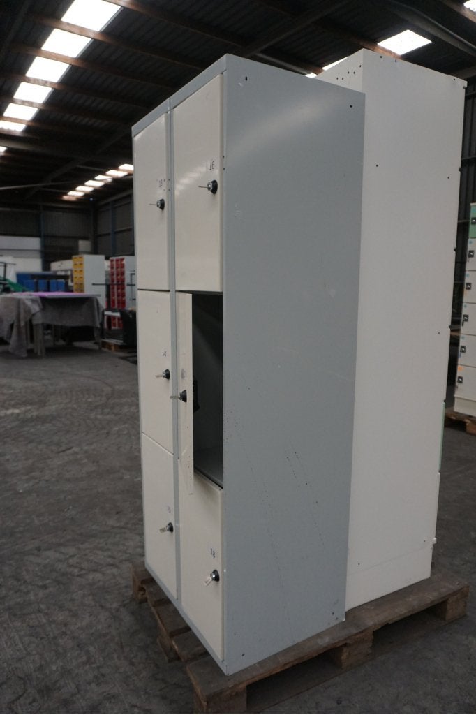 Locker lockerkasten met geldsysteem - mist 2 sloten, Niet ingevuld, Gebruikt, Niet ingevuld, Ophalen of Verzenden