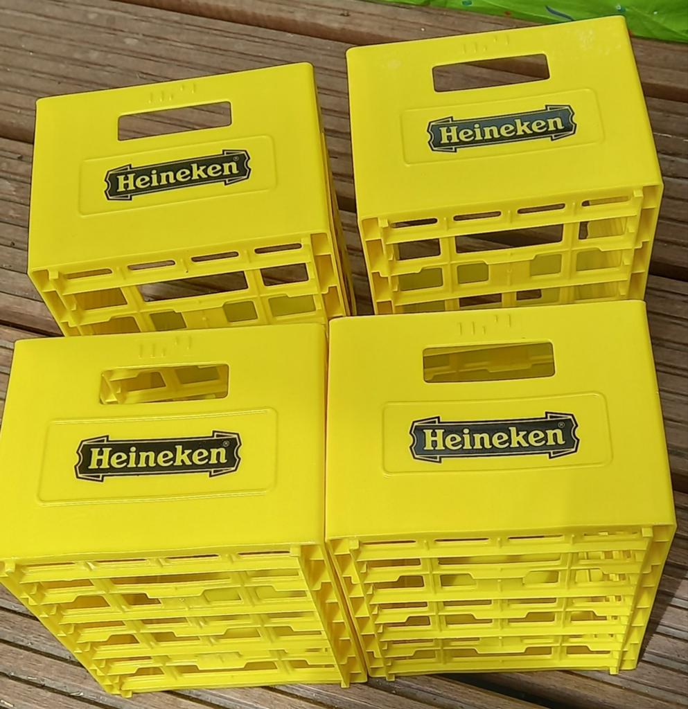 Kleine gele Heineken kratjes voor cd's, Verzamelen, Biermerken, Ophalen of Verzenden, Gebruikt, Overige typen, Heineken