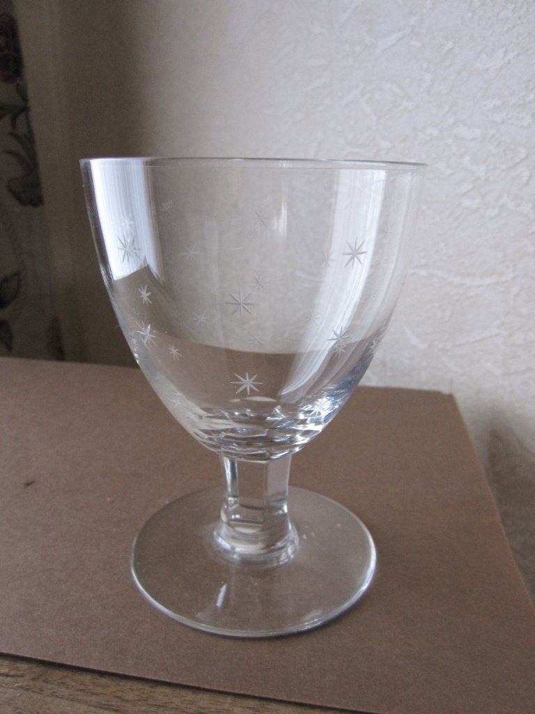 Eén cristal Val st Lambert model Pully stars wijnglas, Verzenden